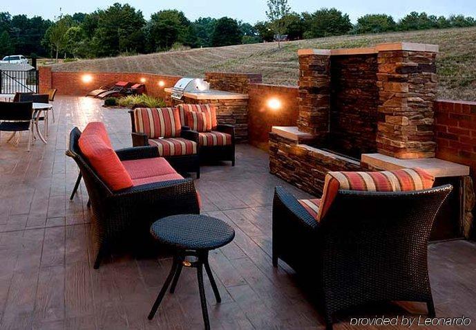 Fairfield Inn & Suites By Marriott Matthews Charlotte Exterior foto